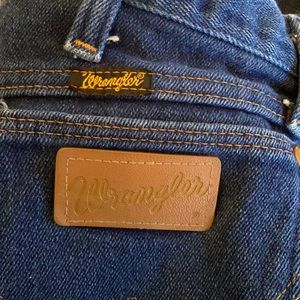 Denim cut off shorts